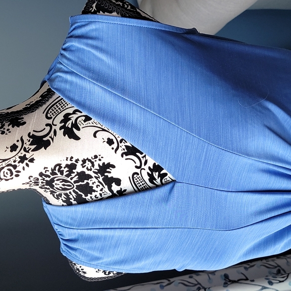 Laura Petites sleeveless blue top - Picture 3 of 8